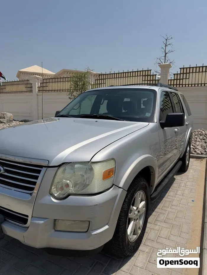 Ford Explorer 2010 photo 4