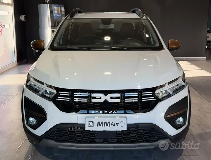 Dacia Sandero Stepway 2024 photo 2
