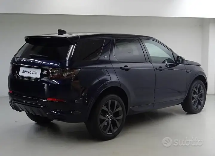 Land Rover Discovery Sport 2022 photo 2