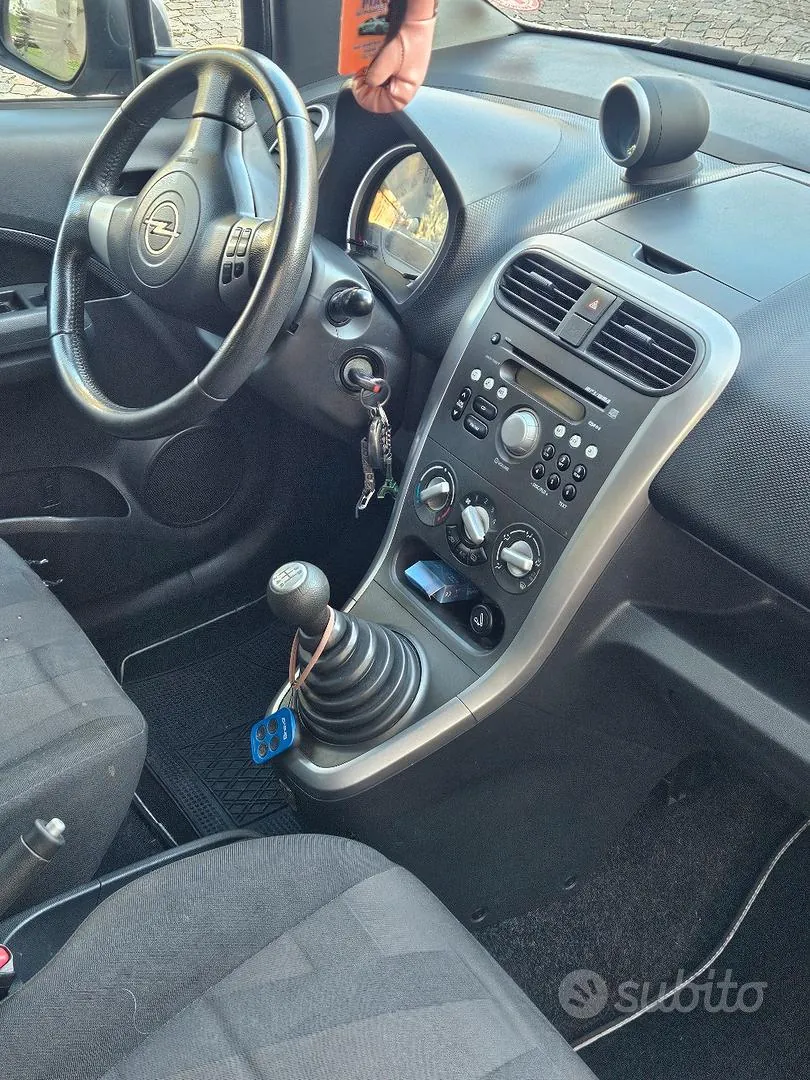 Opel Agila 2009 photo 4