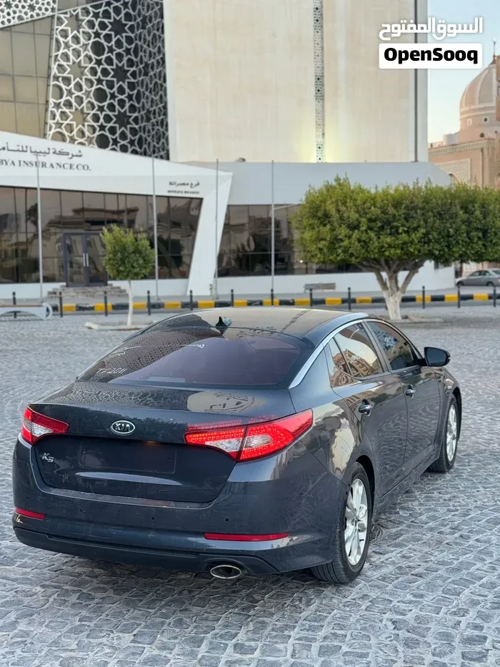 Kia Optima 2012 photo 3