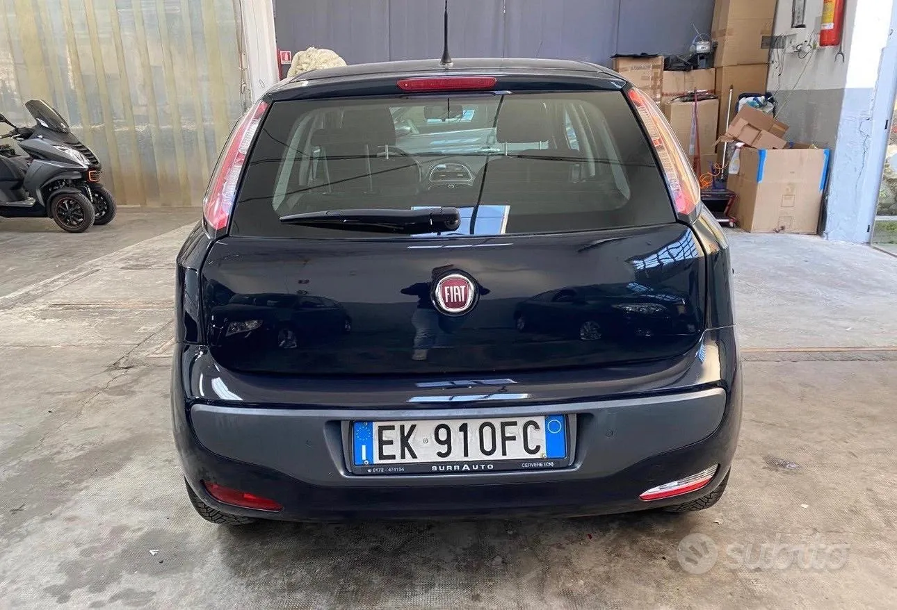 Fiat Punto Evo 2011 photo 3