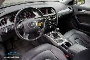 Audi A4 2013 photo 3