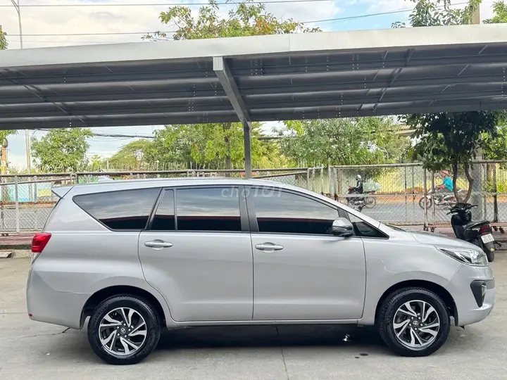 Toyota Innova 2020 photo 4