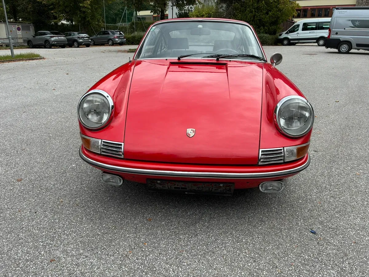 Porsche 911 1970 photo 2