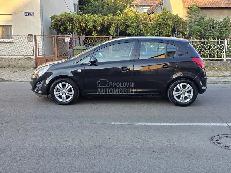 Opel Corsa D 2013 photo 4