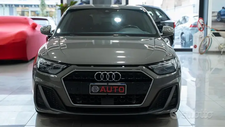 Audi A1 2021 photo 2