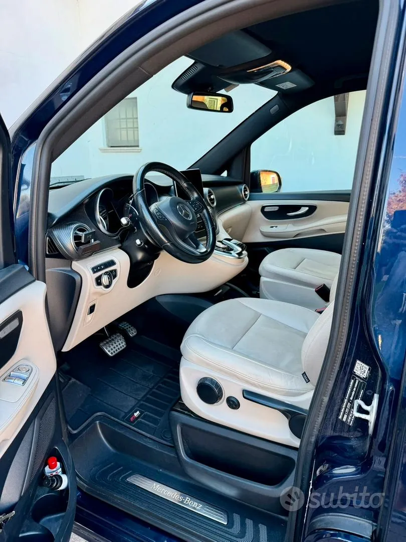 Mercedes-Benz Class V 2018 photo 3