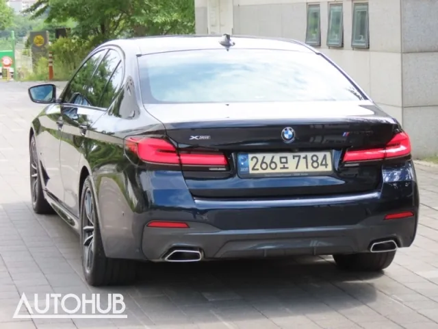 BMW 5 Series 2022 photo 4