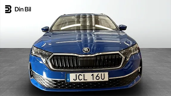 Skoda Octavia 2025 photo 4