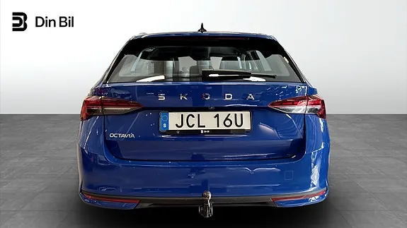Skoda Octavia 2025 photo 5