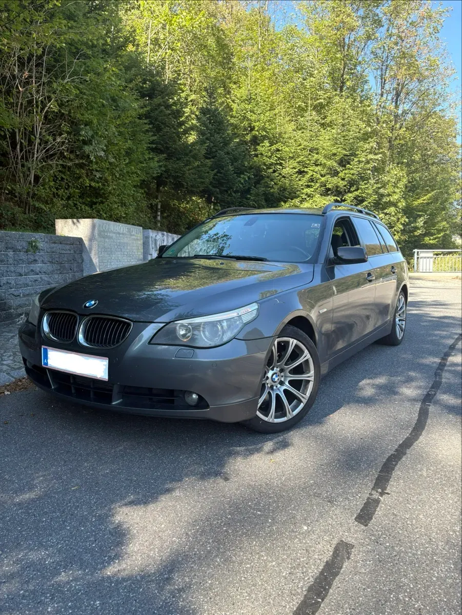 BMW 5 Series 2007 photo 2