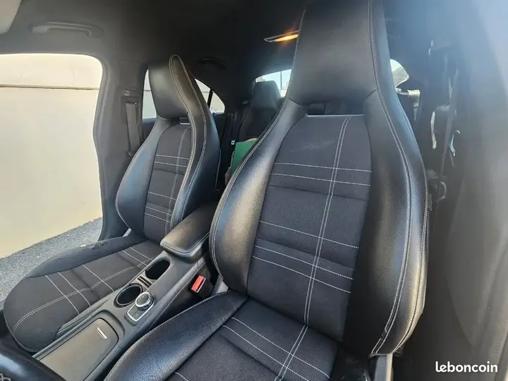 Mercedes-Benz Cla220 2014 photo 3