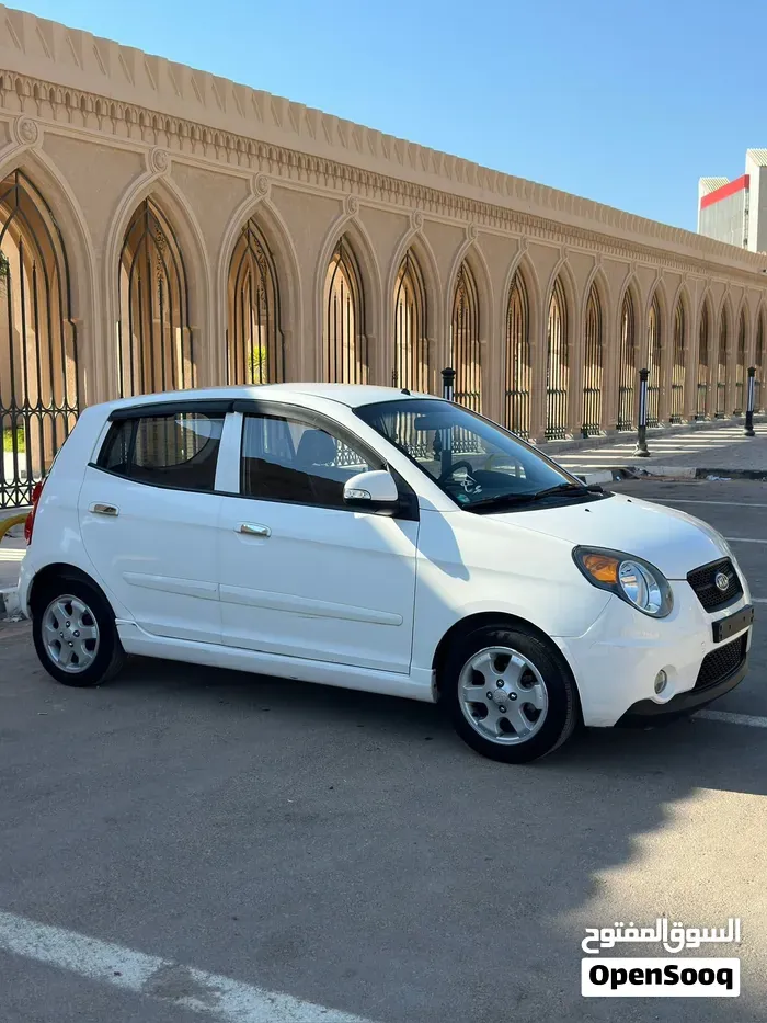 Kia Picanto 2010 photo 2