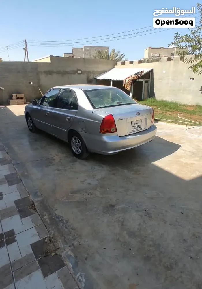 Hyundai Verna 2005 photo 2