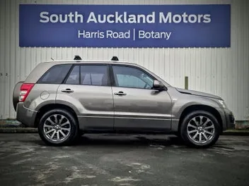 Suzuki Grand Vitara 2018 photo 3