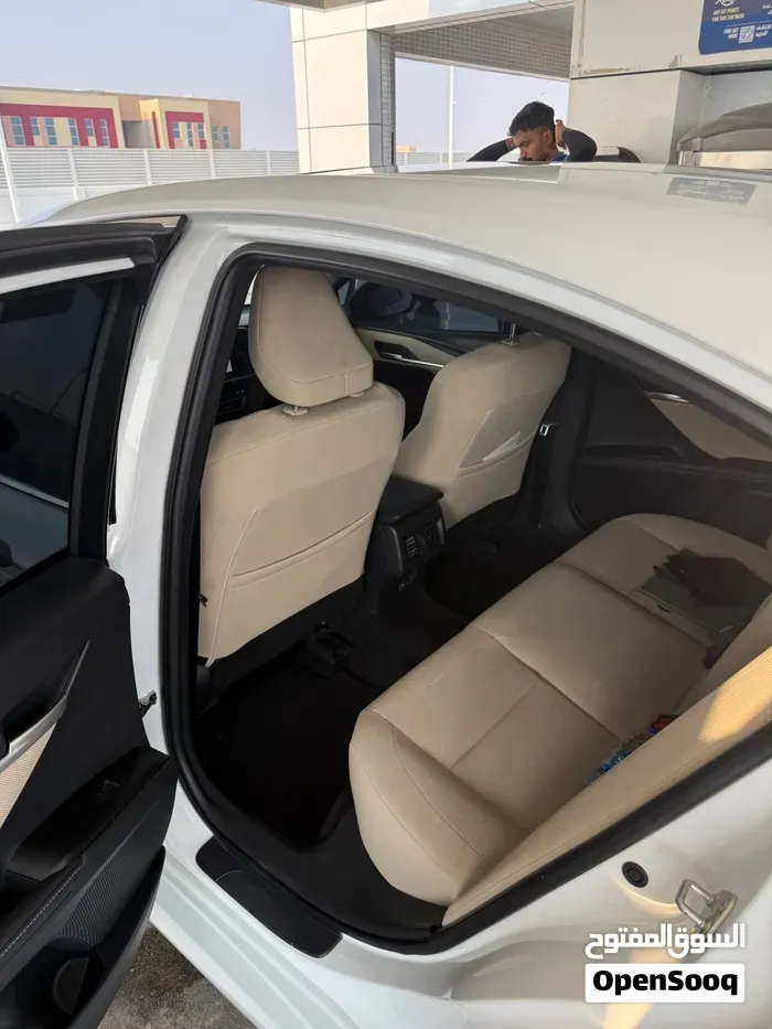 Toyota Camry 2025 photo 4