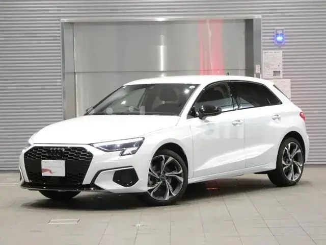 Audi A3 2024 photo 2