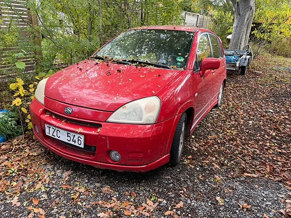 Suzuki Liana 2003 photo 3