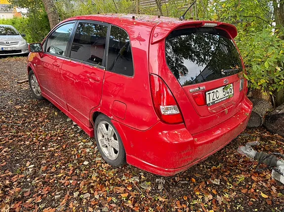 Suzuki Liana