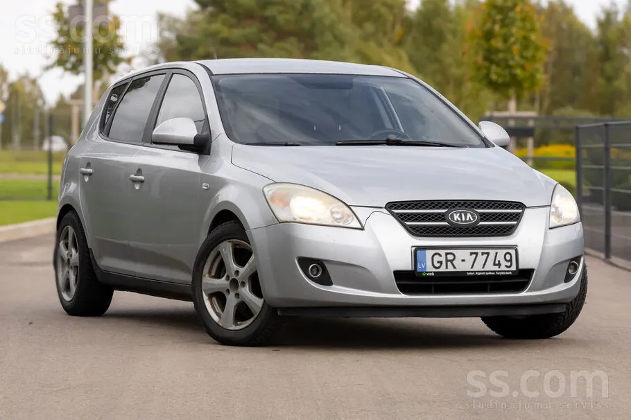 Kia Ceed 2007 photo 3