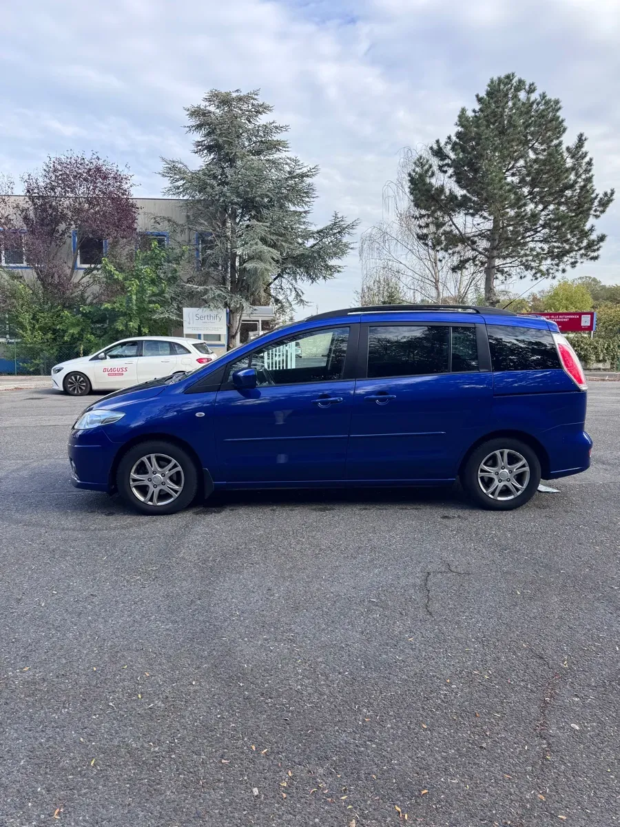 Mazda Mazda5 2009 photo 3
