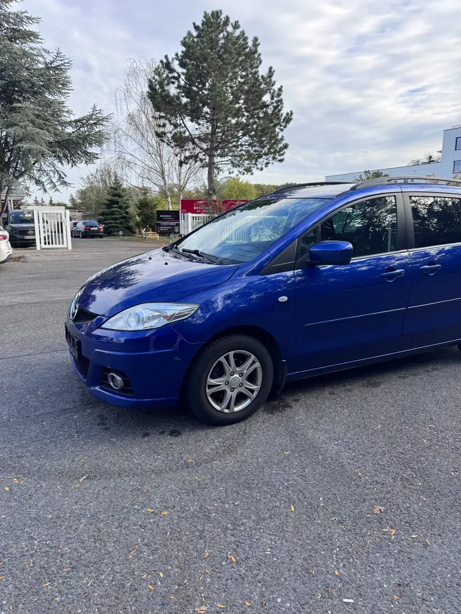 Mazda Mazda5 2009 photo 2