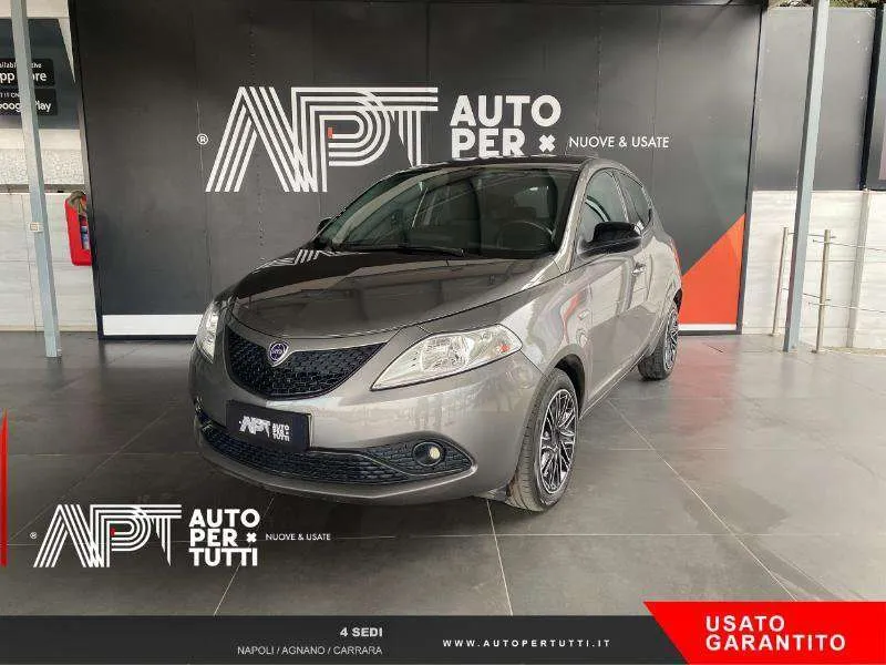 Dacia Ypsilon