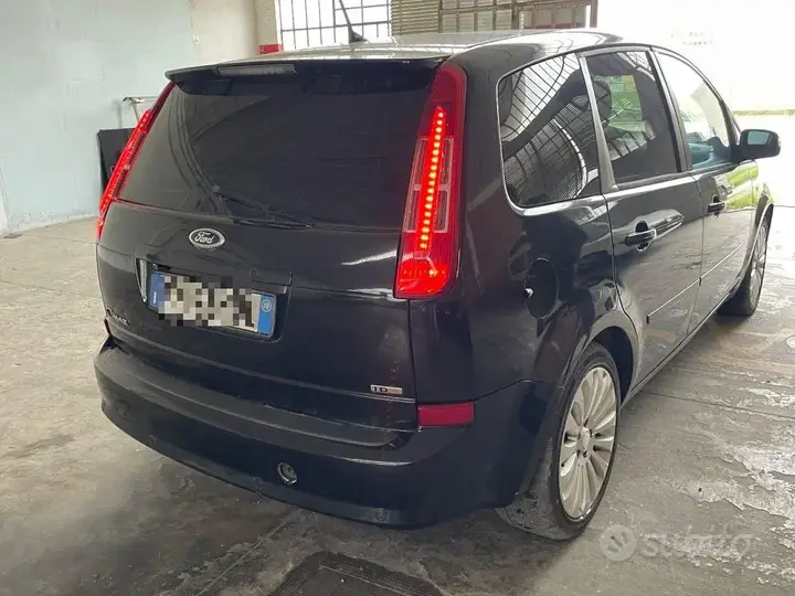 Ford C-Max 2010 photo 2