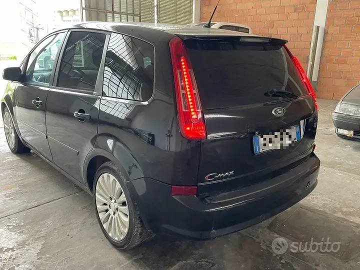 Ford C-Max 2010 photo 4