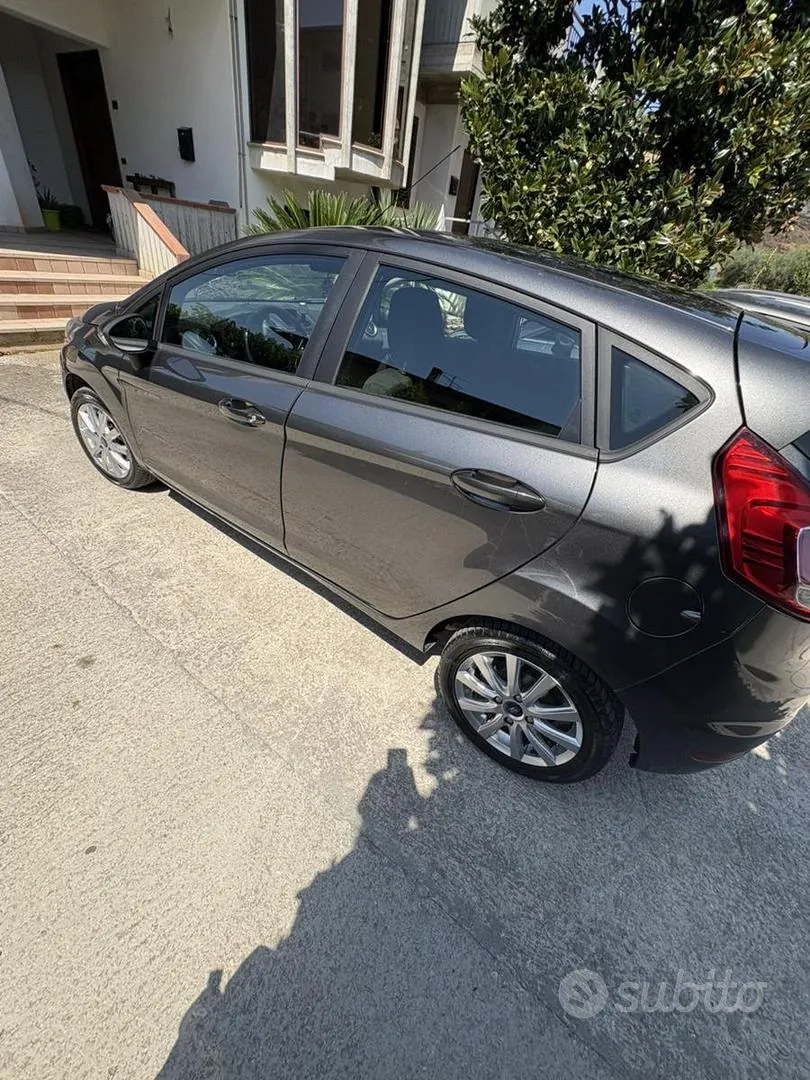 Ford Fiesta 2016 photo 4