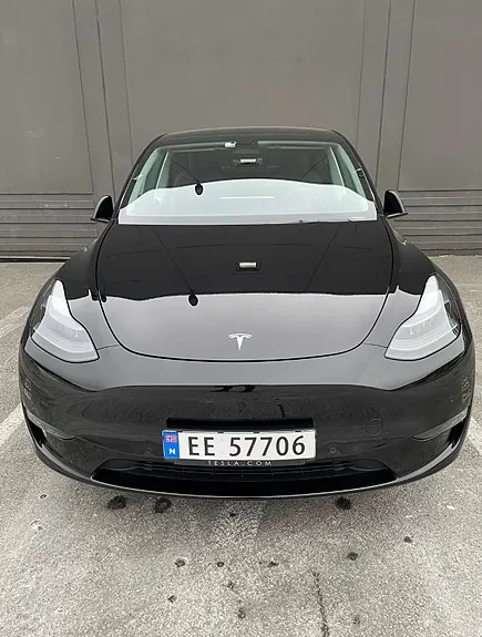 Tesla Model Y 2022 photo 3