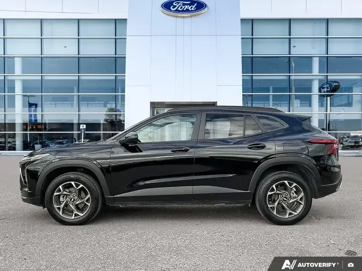 Chevrolet Trax 2024 photo 4