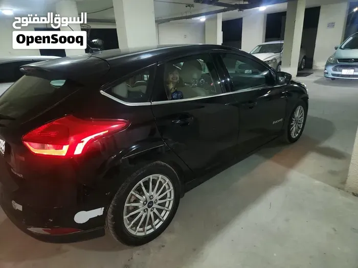 Ford Focus 2016 photo 2