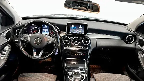 Mercedes-Benz C 220 2015 photo 4