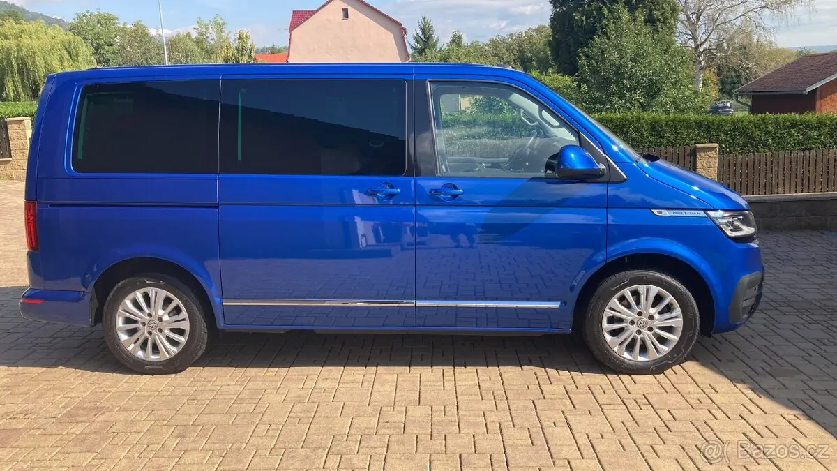 Volkswagen Multivan 2022 photo 2
