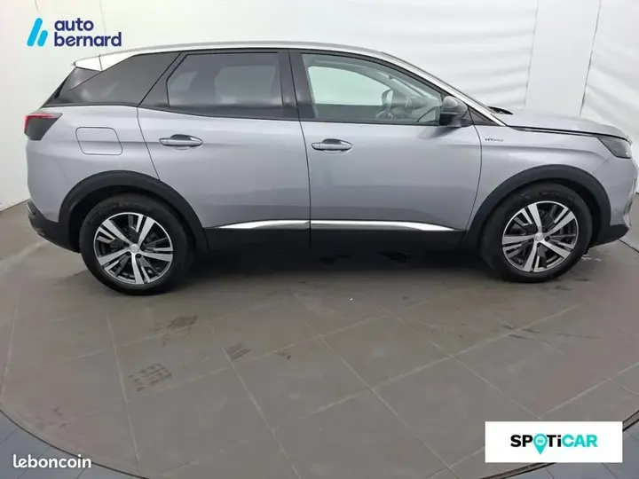Peugeot 3008 2022 photo 4