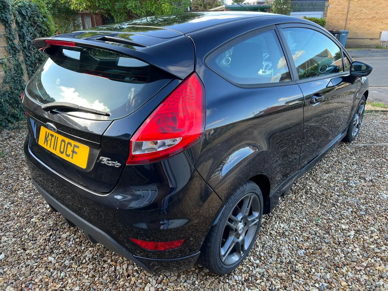 Ford Fiesta 2011 photo 3