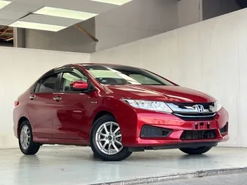 Honda Grace 2017 photo 2