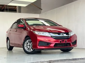 Honda Grace 2017 photo 4