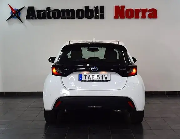 Toyota Yaris 2023 photo 5