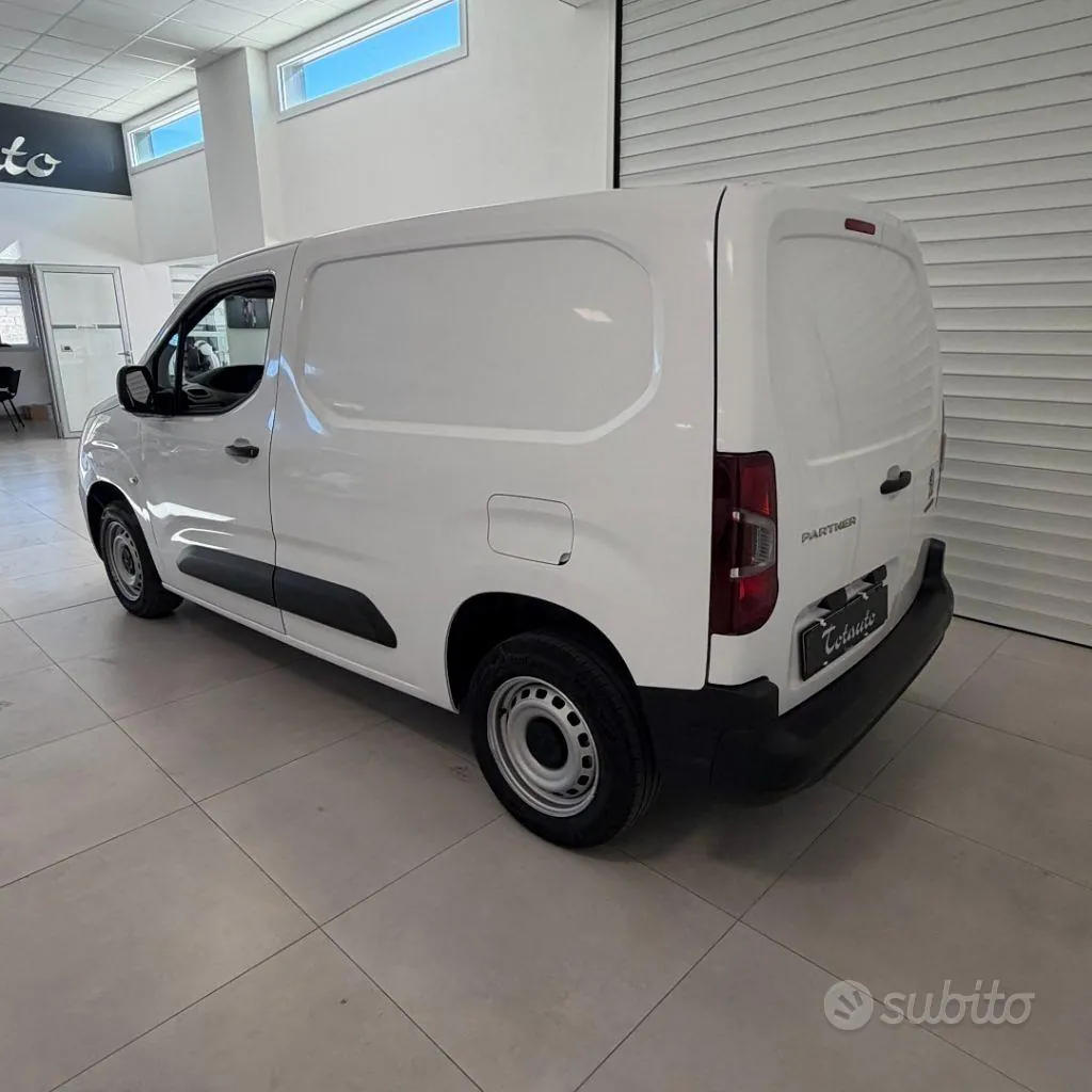 Peugeot Partner 2022 photo 5