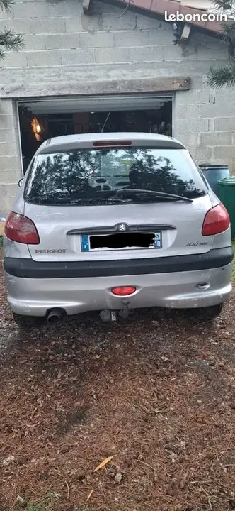 Peugeot 206 2000 photo 2