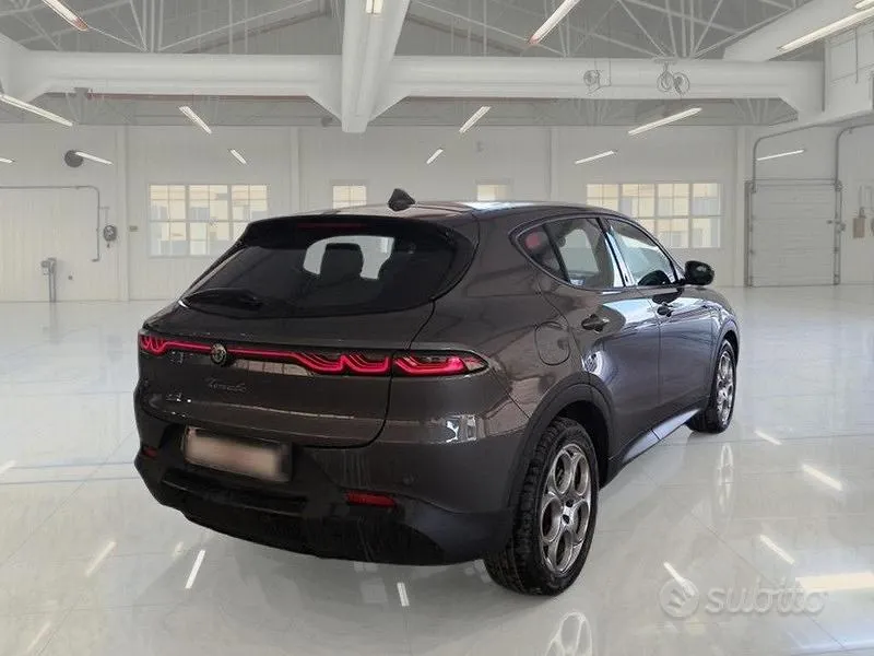Alfa Romeo Tonale 2023 photo 4