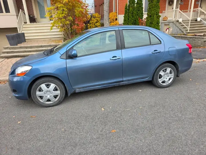 Toyota Yaris 2008 photo 2