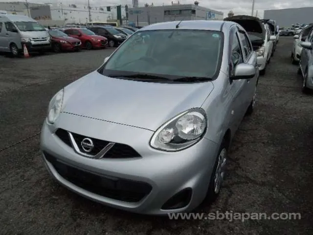 Nissan March 2019 photo 2