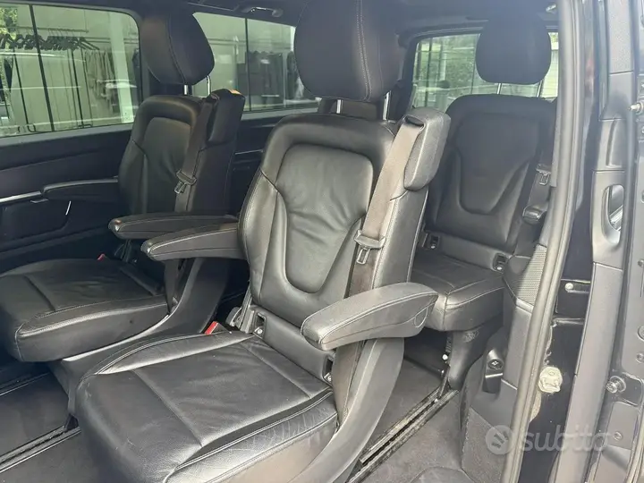 Mercedes-Benz C-Class 2022 photo 4