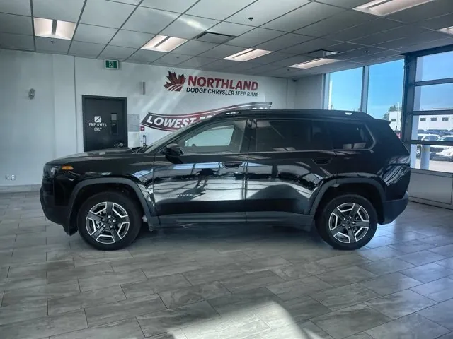 Jeep Cherokee 2026 photo 2