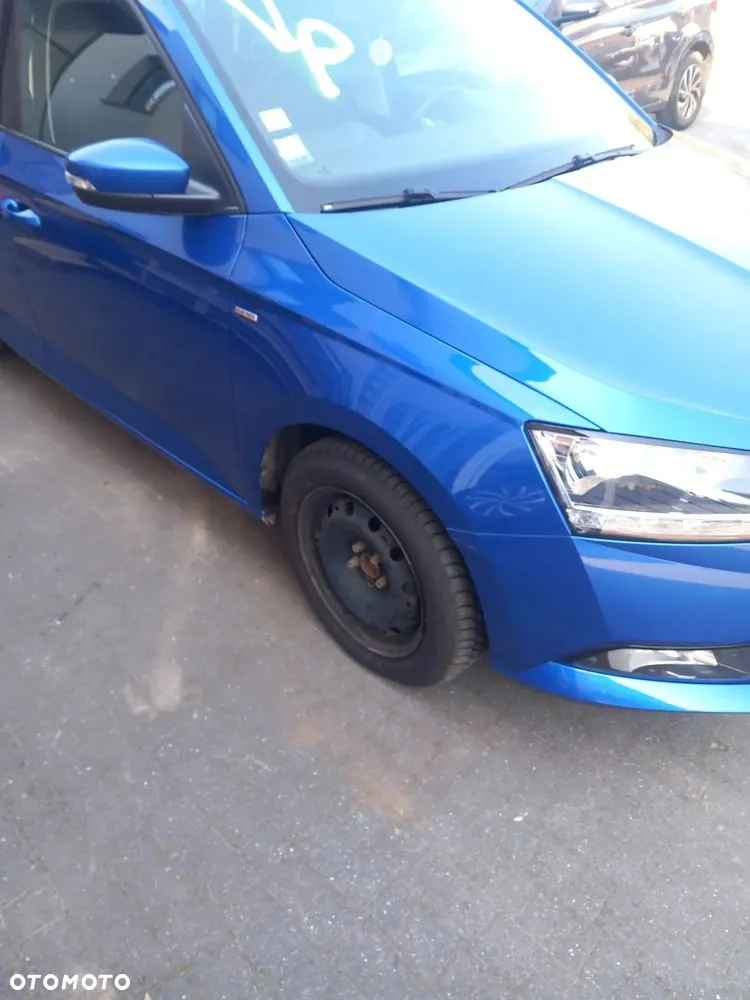 Skoda Fabia 2021 photo 2