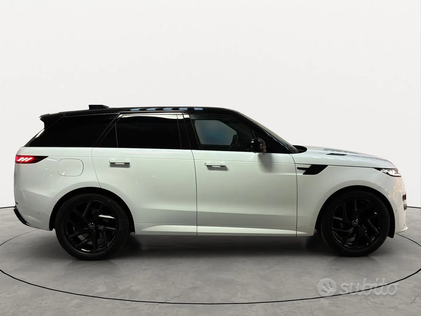 Land Rover Range Rover Sport 2026 photo 5